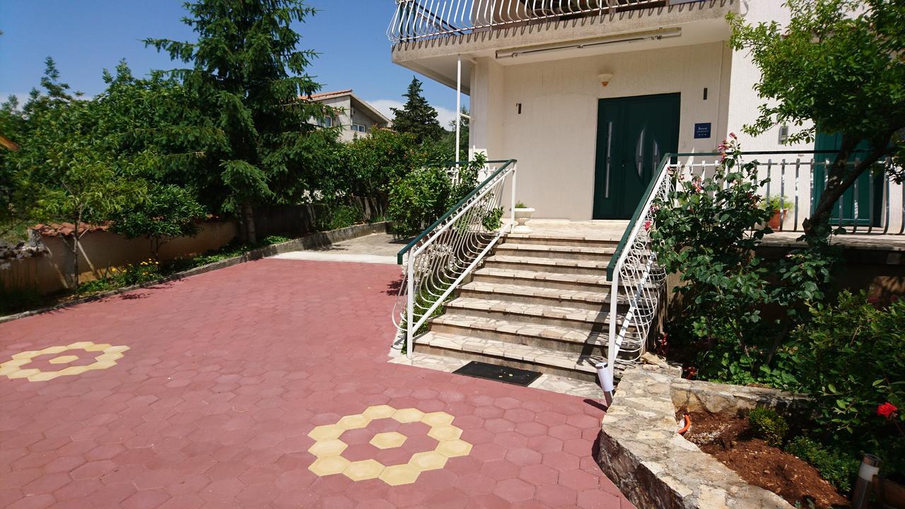 Countryside Family Retreat Appartement Šibenik Buitenkant foto